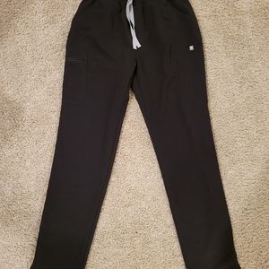 Figs Yola skinny size Small/Tall in black